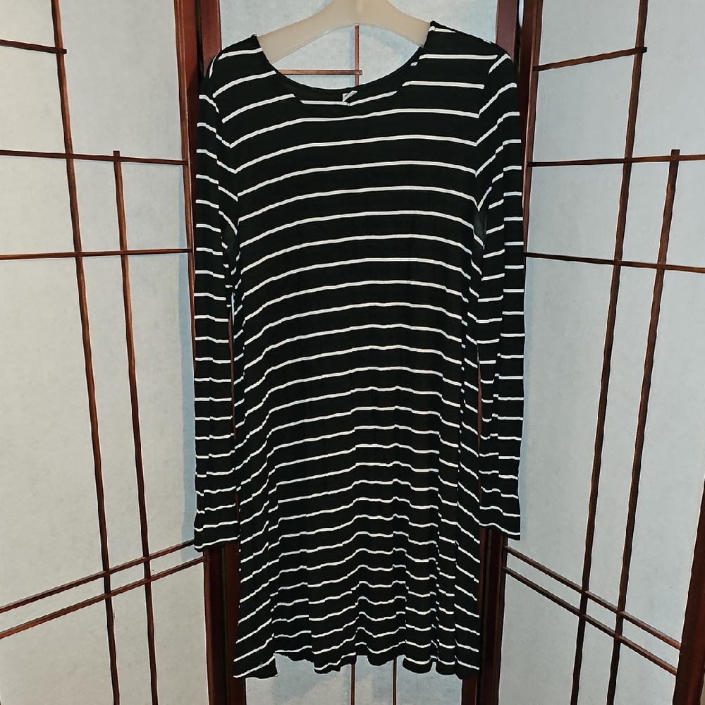 Black and White Striped Long Sleeve Dress
